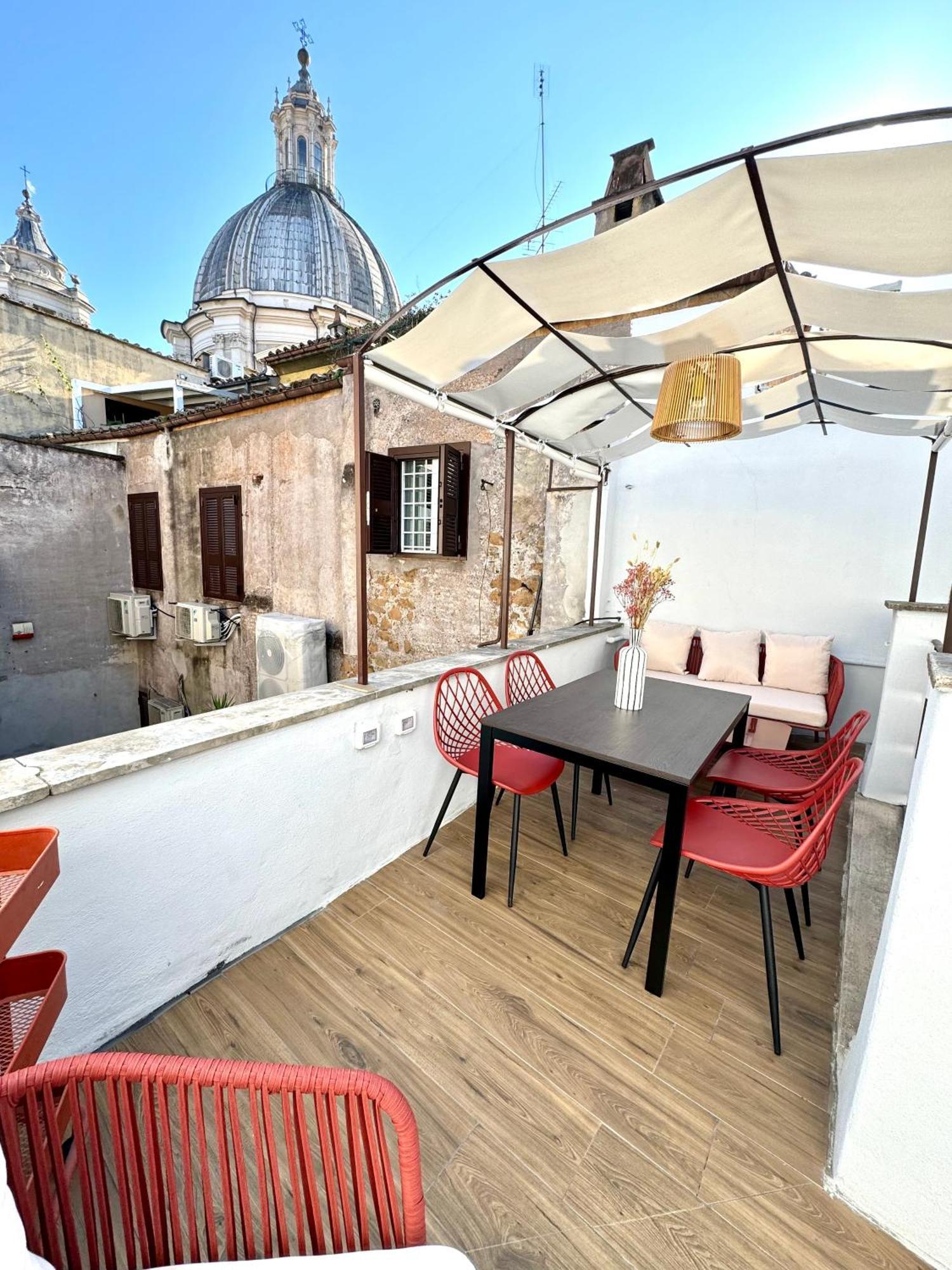 Appartement Navona Penthouse - Attico Vista Cupola 4 Posti à Rome Extérieur photo